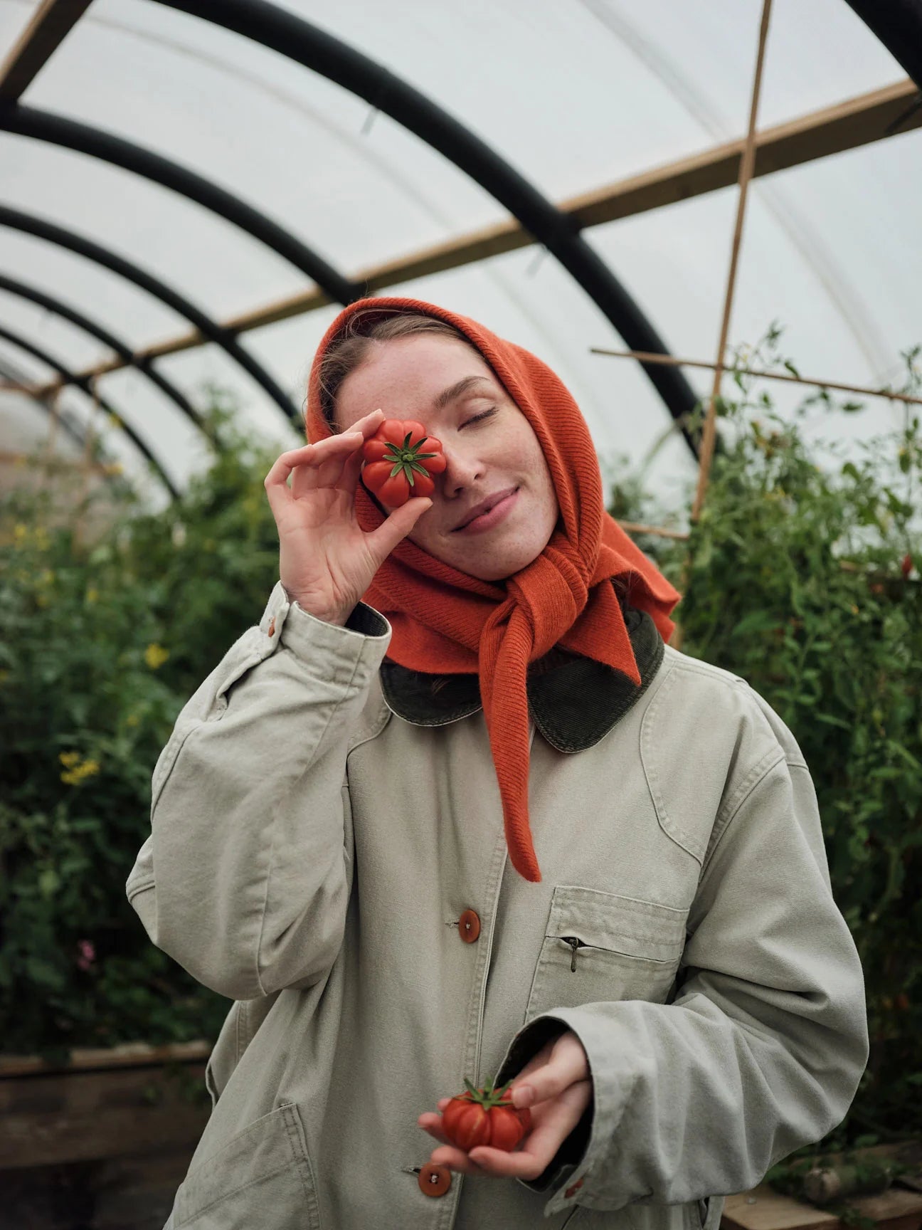 Swift-tail Scarf - Tomato